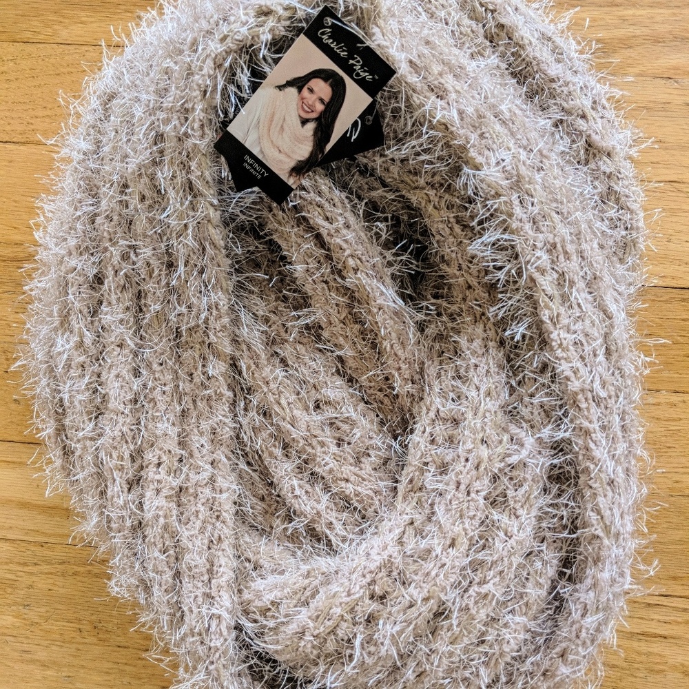 Charlie Paige infinity scarf